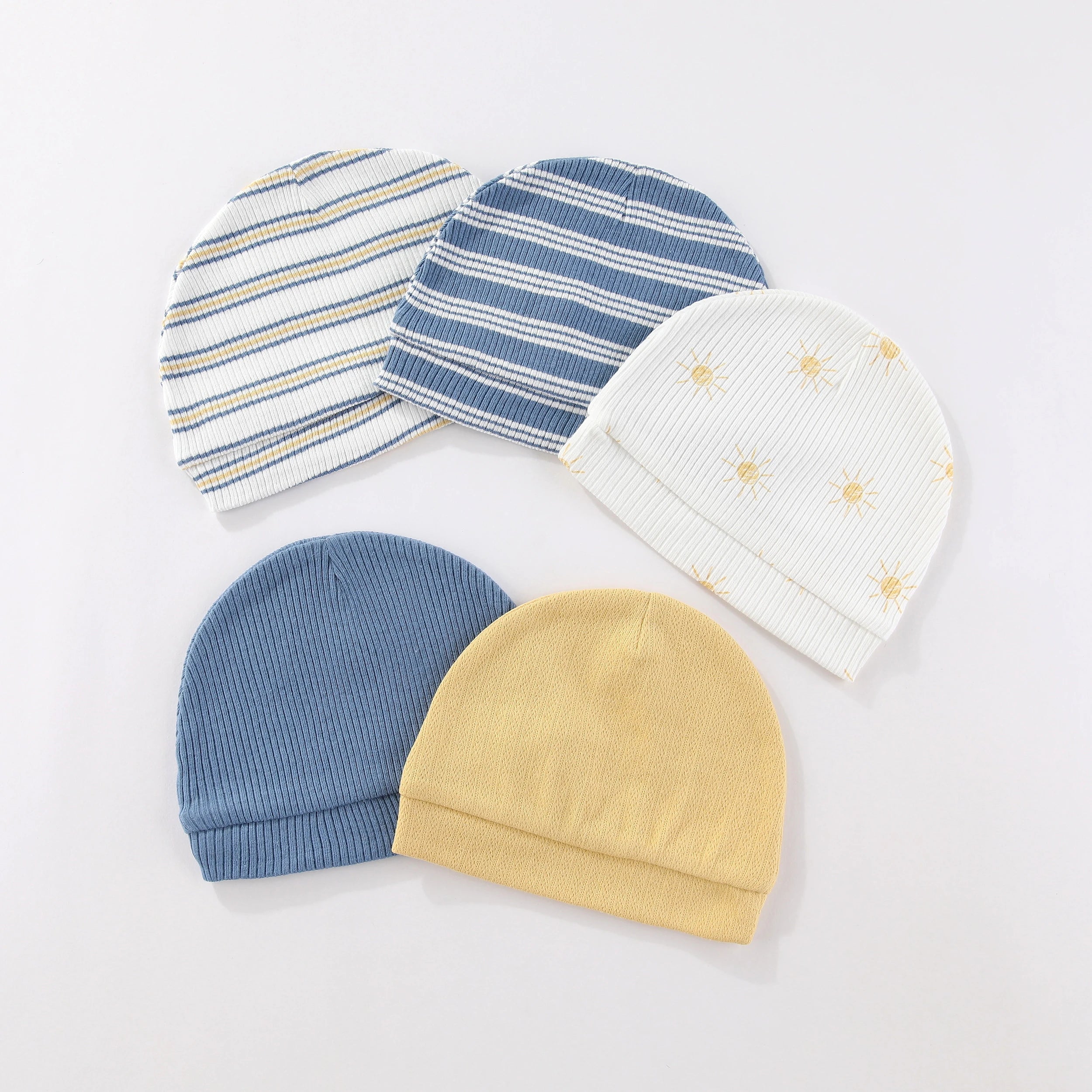 Lot de 5 bonnets