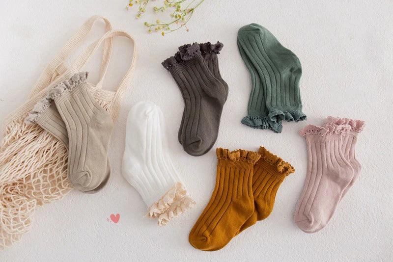 Chaussettes  avec dentelle